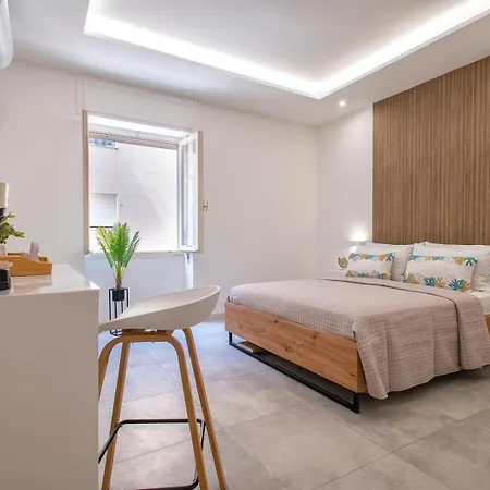 Pensión Parkside 3*