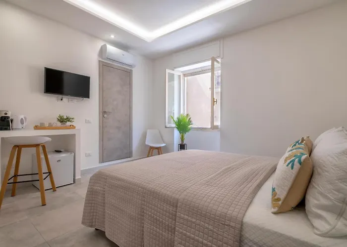 Konukevi Parkside Alghero