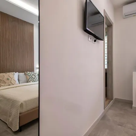Parkside בית הארחה 3*